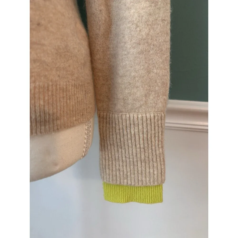 Brodie Cashmere 100% Cashmere Turtleneck Sweater Neon Lime Trim Beige Size S